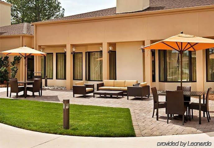 Courtyard By Marriott Greensboro Eksteriør bilde
